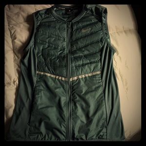 NIKE running vest/shell